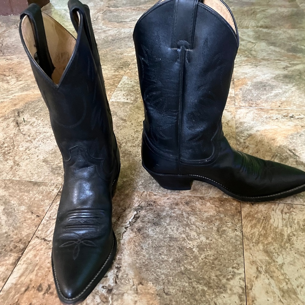 Justin cowboy boots